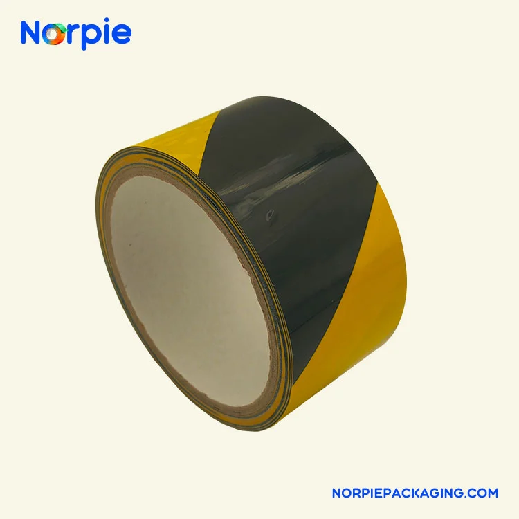 Черна и жълта предупредителна лента